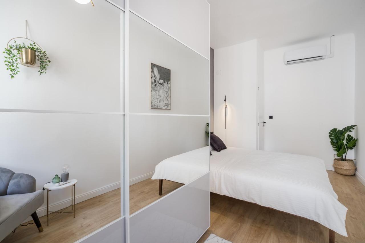 Tilia Luxury Apartment - 3 Bedrooms With Ac Budapest Extérieur photo